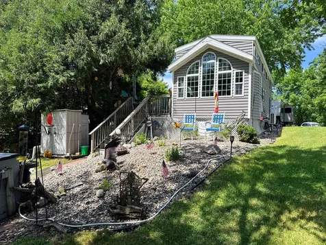 31514 Landing Drive Dent MN 56528