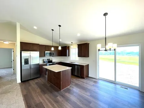 2512 341st Avenue NW Cambridge MN 55008