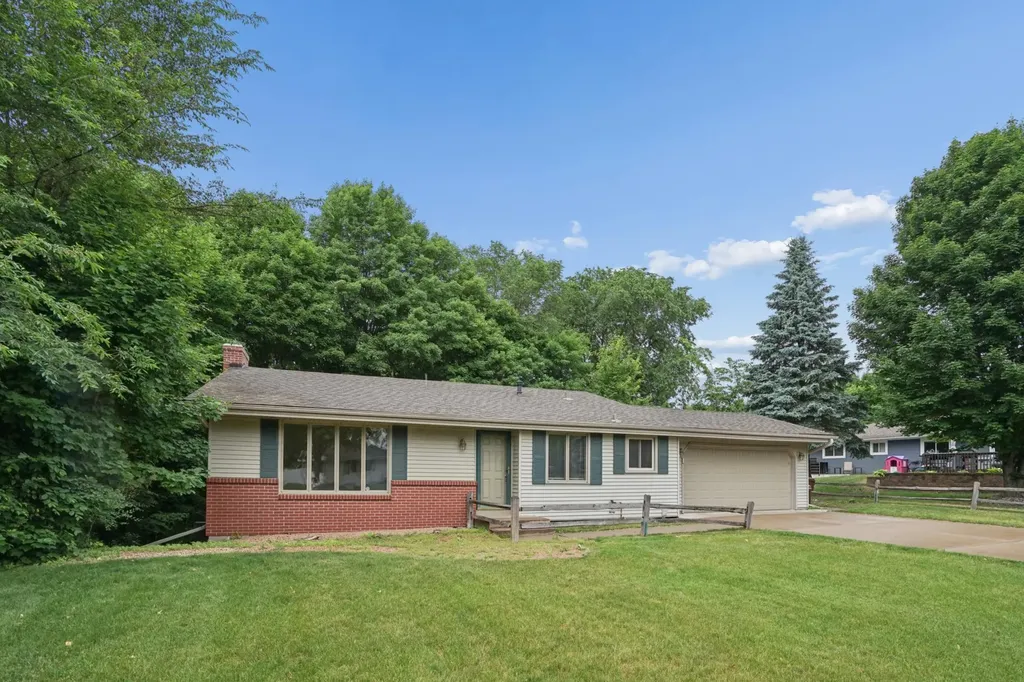 903 Circle Drive Buffalo MN 55313
