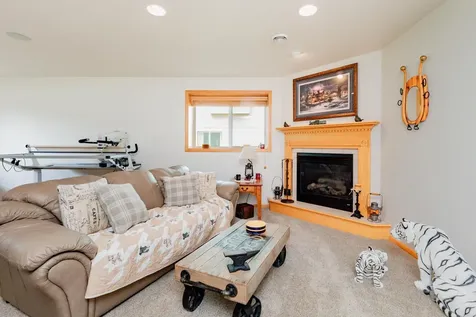 3322 Jackson Street S Fargo ND 58104