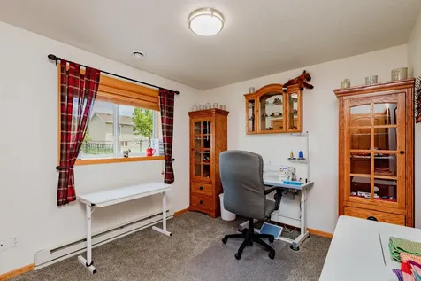 3322 Jackson Street S Fargo ND 58104