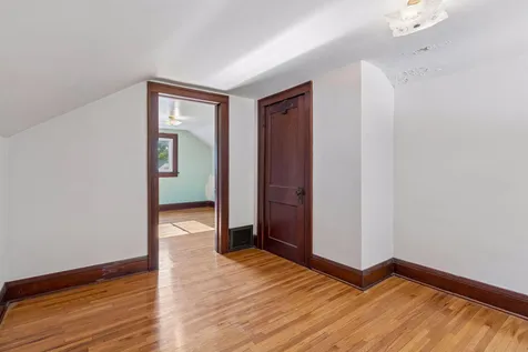 1032 Cumberland Street Saint Paul MN 55117
