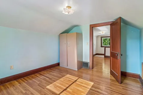 1032 Cumberland Street Saint Paul MN 55117