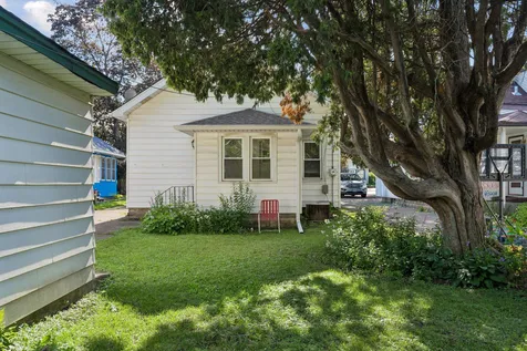 1032 Cumberland Street Saint Paul MN 55117