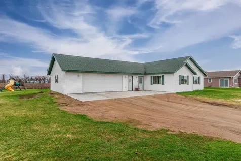 206 Lincoln Avenue E Ulen MN 56585