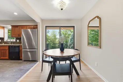635 Iona Lane Roseville MN 55113
