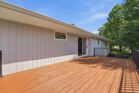 635 Iona Lane Roseville MN 55113