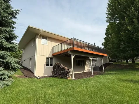 635 Iona Lane Roseville MN 55113
