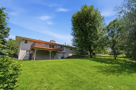 635 Iona Lane Roseville MN 55113