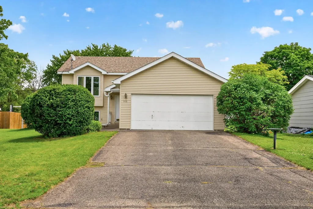 1113 Polk Street S Shakopee MN 55379
