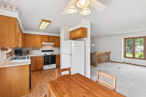 1113 Polk Street S Shakopee MN 55379