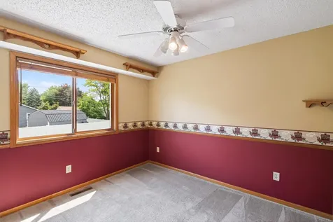 1113 Polk Street S Shakopee MN 55379