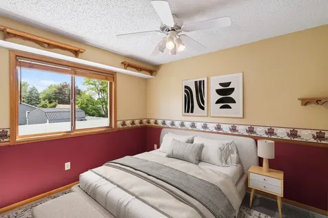 1113 Polk Street S Shakopee MN 55379