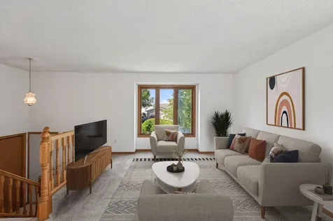 1113 Polk Street S Shakopee MN 55379