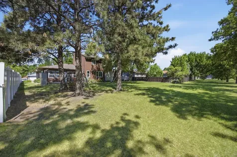 2504 18th Street S Moorhead MN 56560