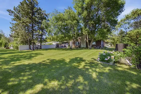 2504 18th Street S Moorhead MN 56560