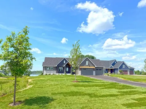 7620 Lake John Drive Annandale MN 55302