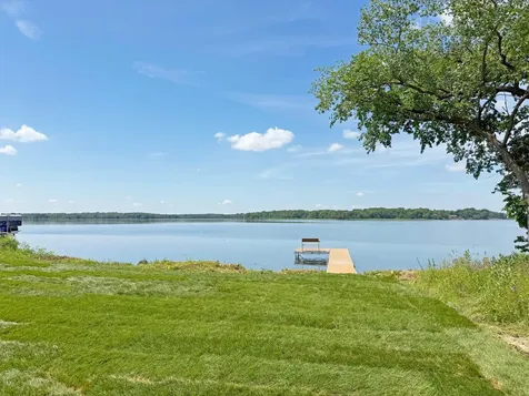 7620 Lake John Drive Annandale MN 55302