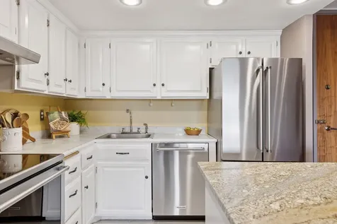 400 Groveland Avenue Minneapolis MN 55403