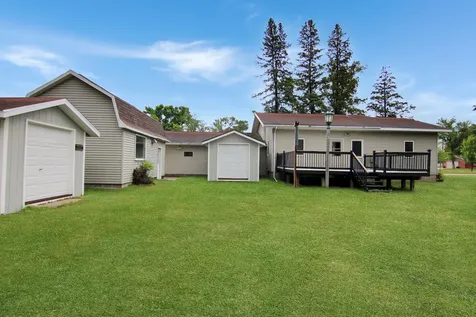 709 9th Avenue NE Brainerd MN 56401