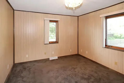 709 9th Avenue NE Brainerd MN 56401