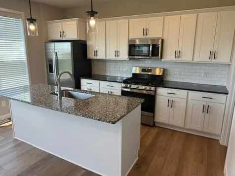 10547 Robinwood Road Chaska MN 55318