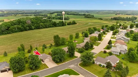 217 Whispering Hills Drive Saint Charles MN 55972