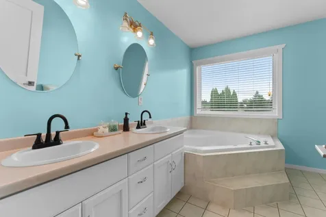 1102 Southern Hills Lane SW Rochester MN 55902