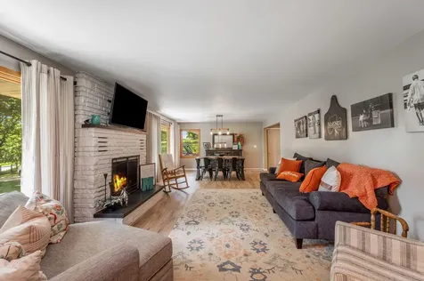 11990 380th Avenue Blue Earth MN 56013