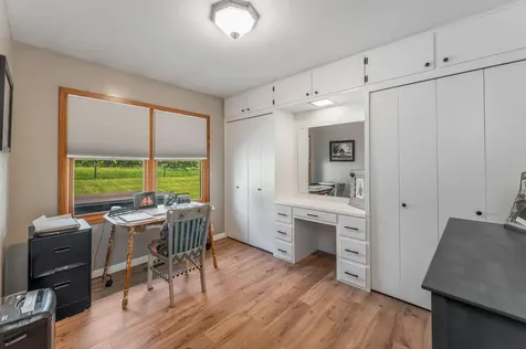 11990 380th Avenue Blue Earth MN 56013