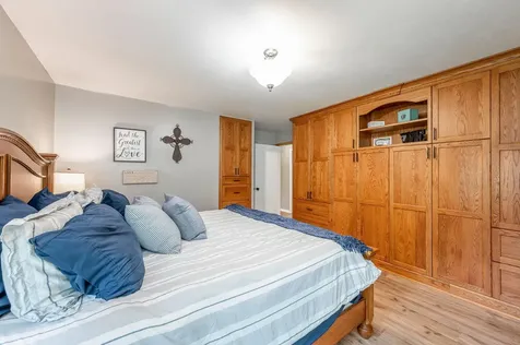 11990 380th Avenue Blue Earth MN 56013