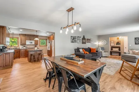 11990 380th Avenue Blue Earth MN 56013