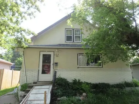 804 2nd Avenue NE Jamestown ND 58401
