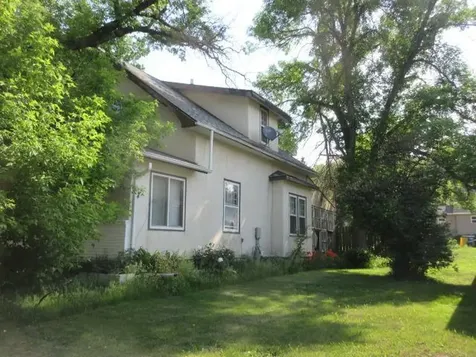 804 2nd Avenue NE Jamestown ND 58401