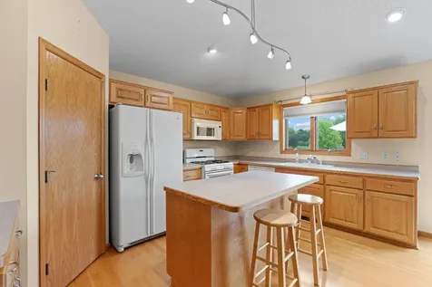 3166 Kahlen Avenue NE Saint Michael MN 55376