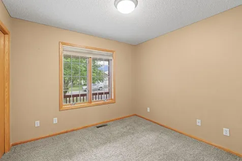 3166 Kahlen Avenue NE Saint Michael MN 55376