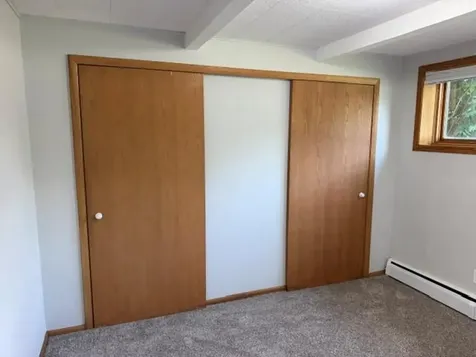 1536 10th Avenue N Moorhead MN 56560
