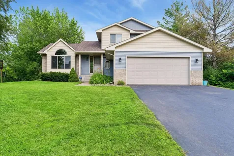 5023 Helena Road N Oakdale MN 55128