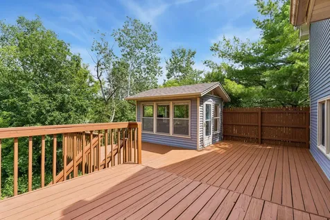 5023 Helena Road N Oakdale MN 55128