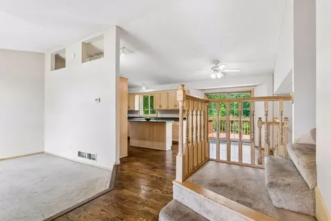 5023 Helena Road N Oakdale MN 55128
