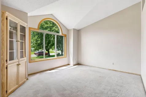 5023 Helena Road N Oakdale MN 55128