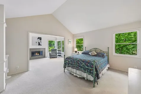 823 Hidden Meadow Trail Eagan MN 55123