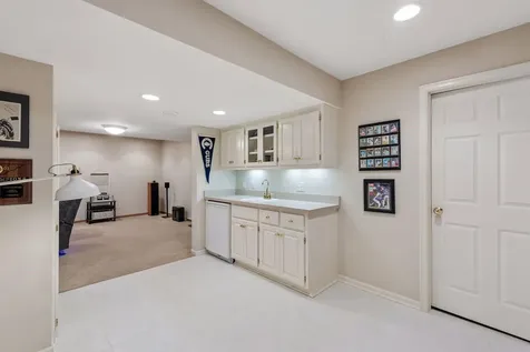 823 Hidden Meadow Trail Eagan MN 55123