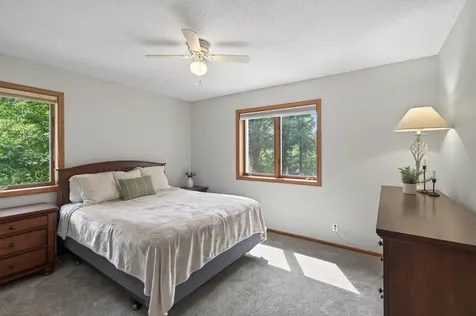 23045 Plateau Drive Lakeville MN 55044
