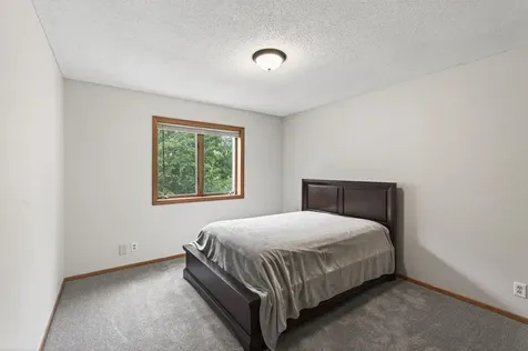 23045 Plateau Drive Lakeville MN 55044