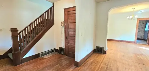 205 E 6th Street Morris MN 56267