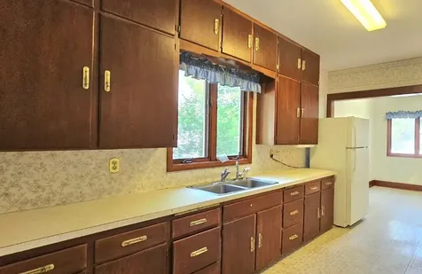 205 E 6th Street Morris MN 56267