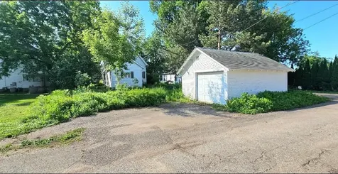 205 E 6th Street Morris MN 56267