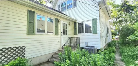 205 E 6th Street Morris MN 56267