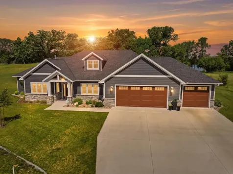620 Loretta Circle Spicer MN 56288